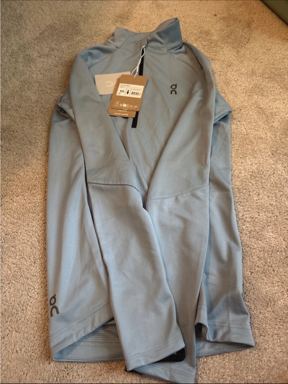 On Running Running Women’s Light Blue climate Half-Zip Jacket